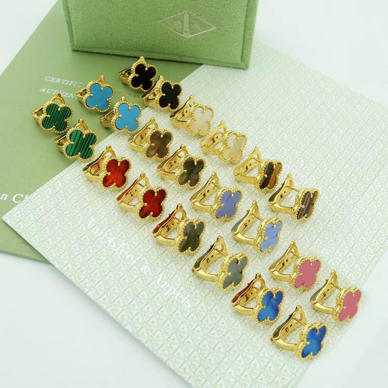 Van Cleef & Arpels earring 12yxq09